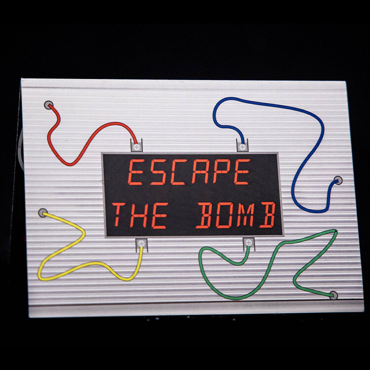 escape the bomb